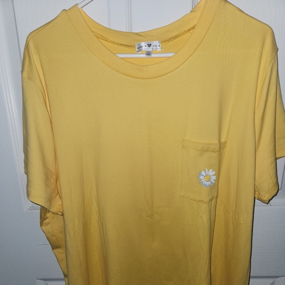 Plus Size 3X Skelton Flower TOP - Picture 1 of 5